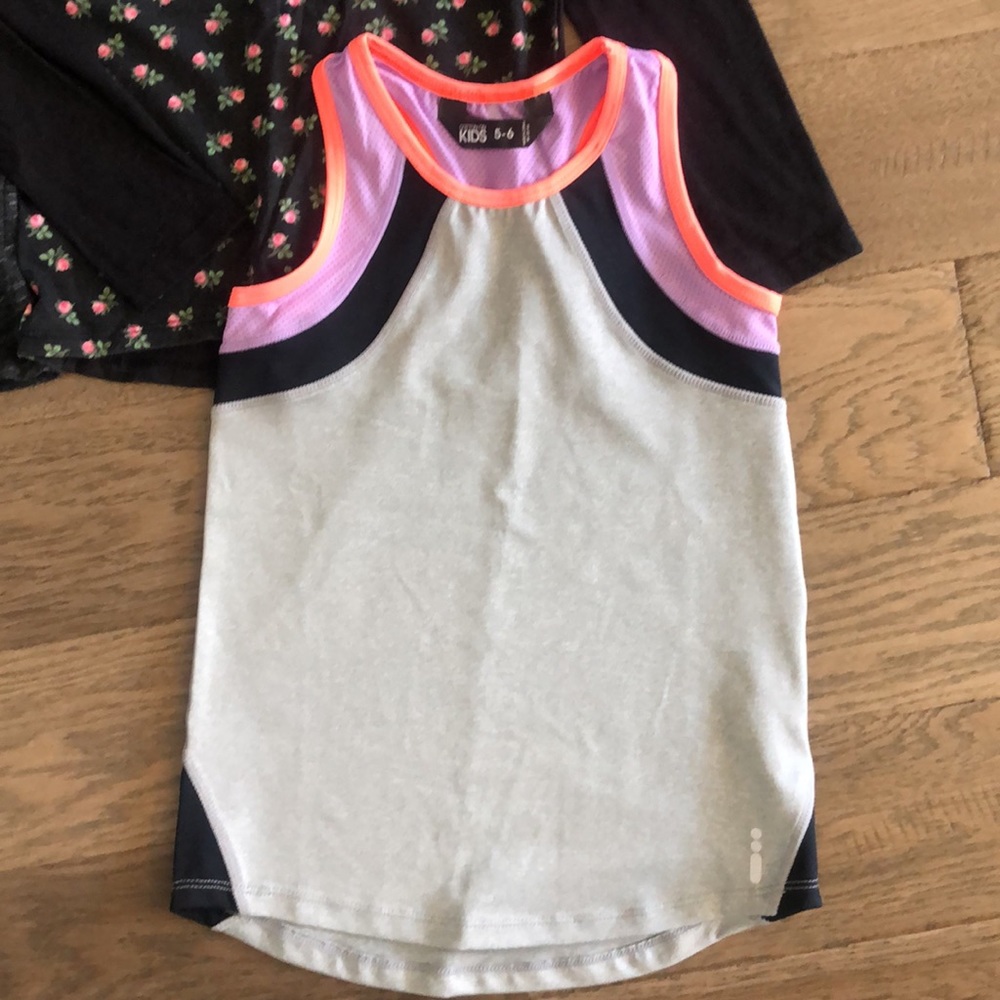 Girls tops bundle size 5-6